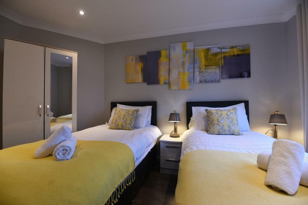 Royal Mile Apartment เอดินบะระ ภายนอก รูปภาพ